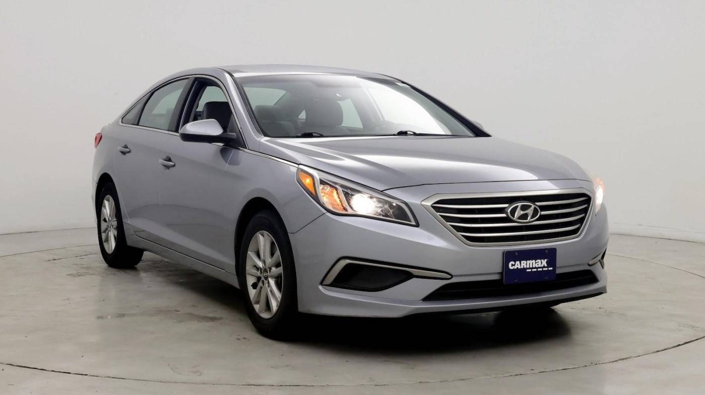 2016 Hyundai Sonata SE — Sedan — 96,662 mi — Irvine, CA