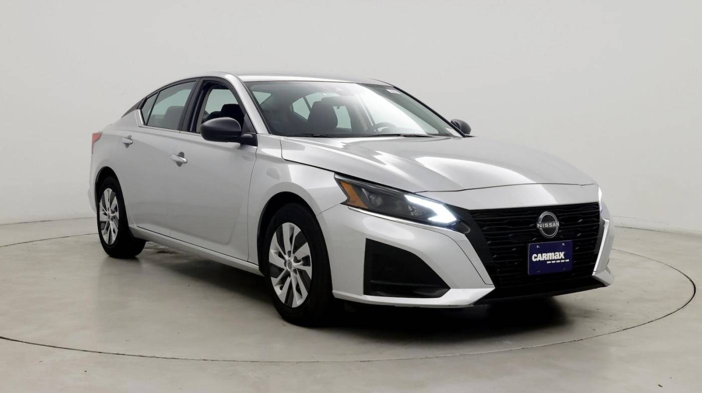 2024 Nissan Altima S — Sedan — 24,283 mi — Irvine, CA