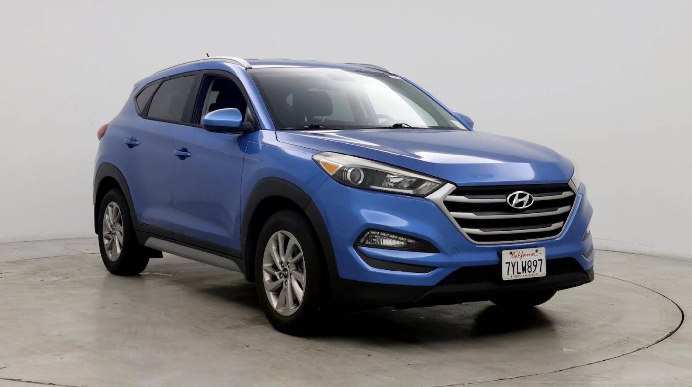 2017 Hyundai Tucson SE — SUV — 70,992 mi — Irvine, CA