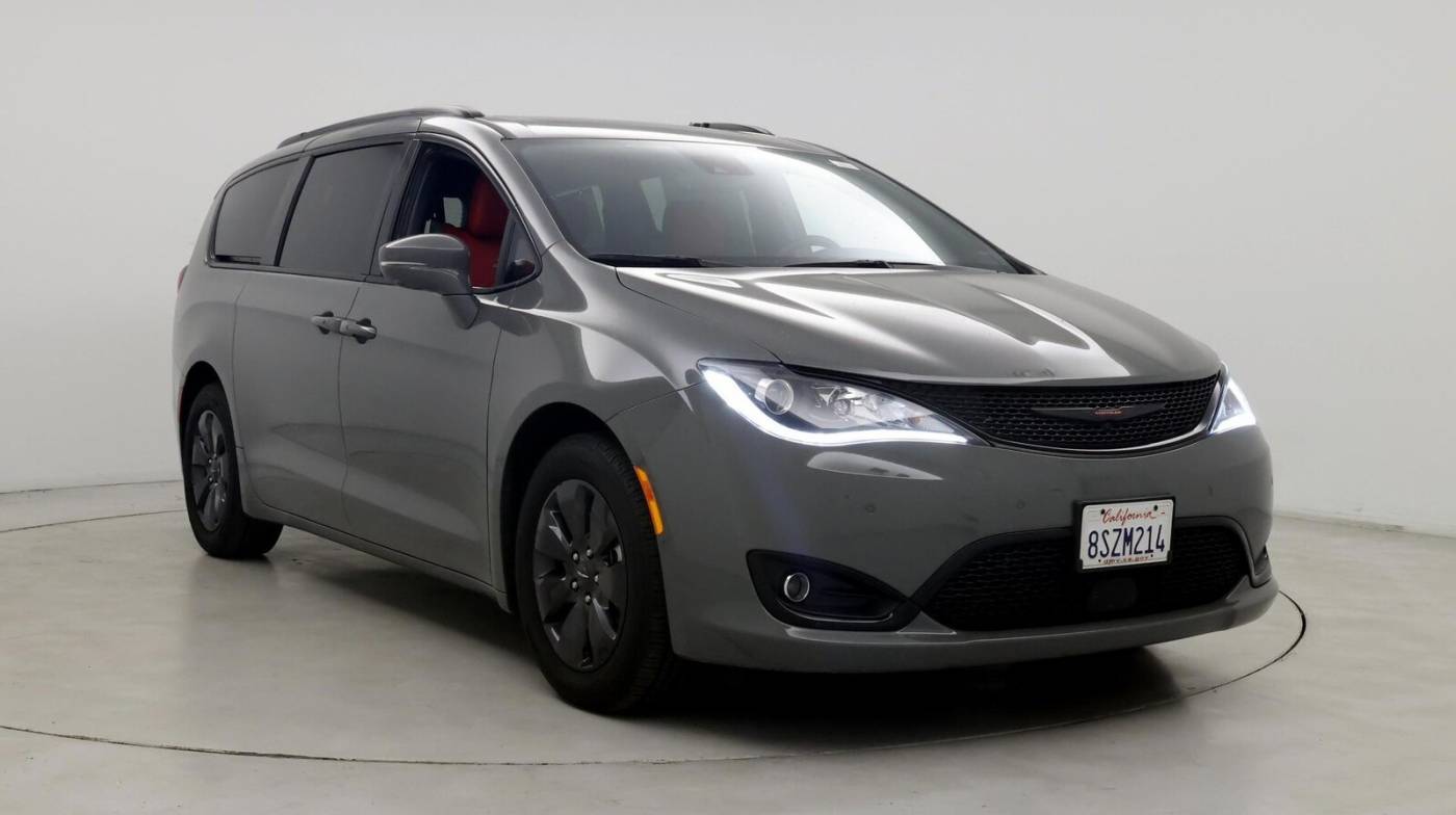 2020 Chrysler Pacifica Hybrid Red S — Minivan — 54,862 mi — Irvine, CA