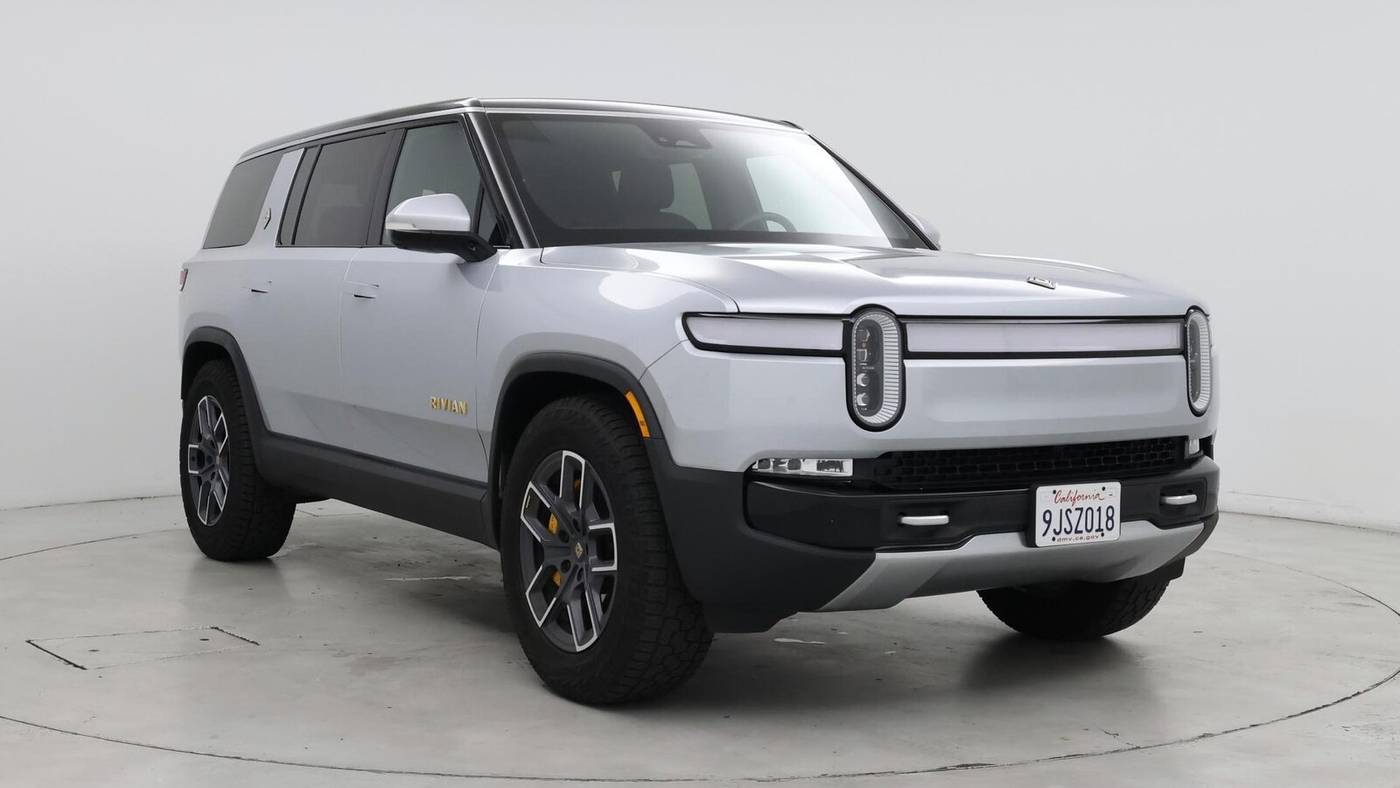 2023 Rivian R1S