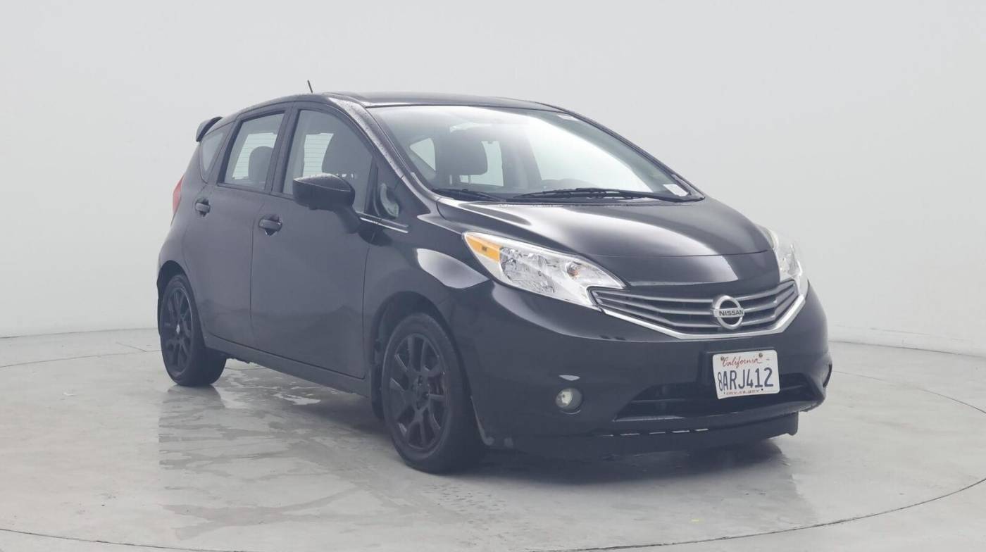 2015 Nissan Versa 1.6 SL — Hatchback — 80,254 mi — Irvine, CA