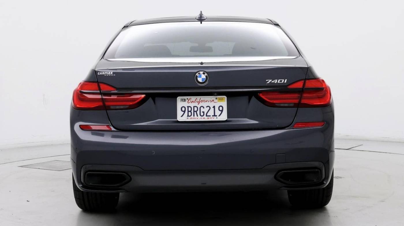 2019 BMW 7 Series 740i — Sedan — 33,313 mi — Irvine, CA