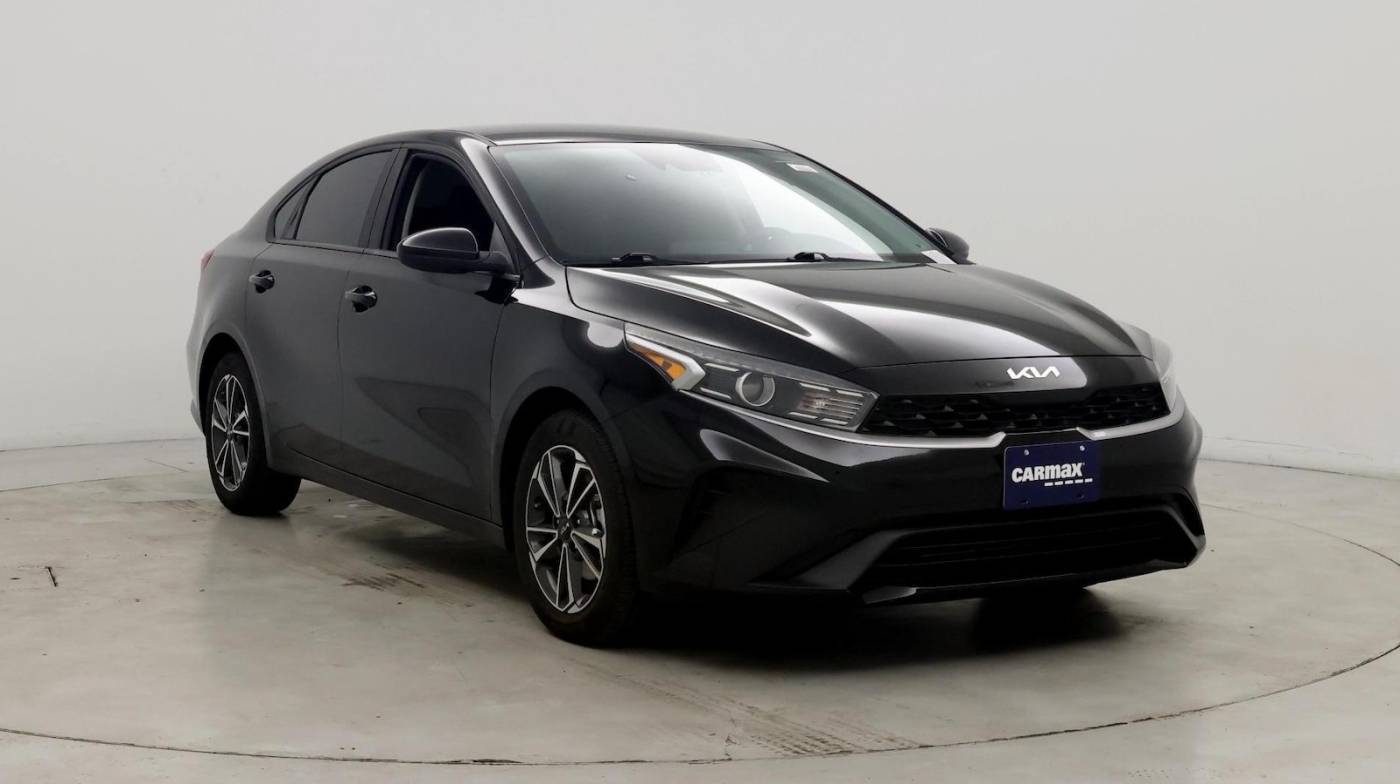 2022 Kia Forte LXS — Sedan — 23,118 mi — Irvine, CA