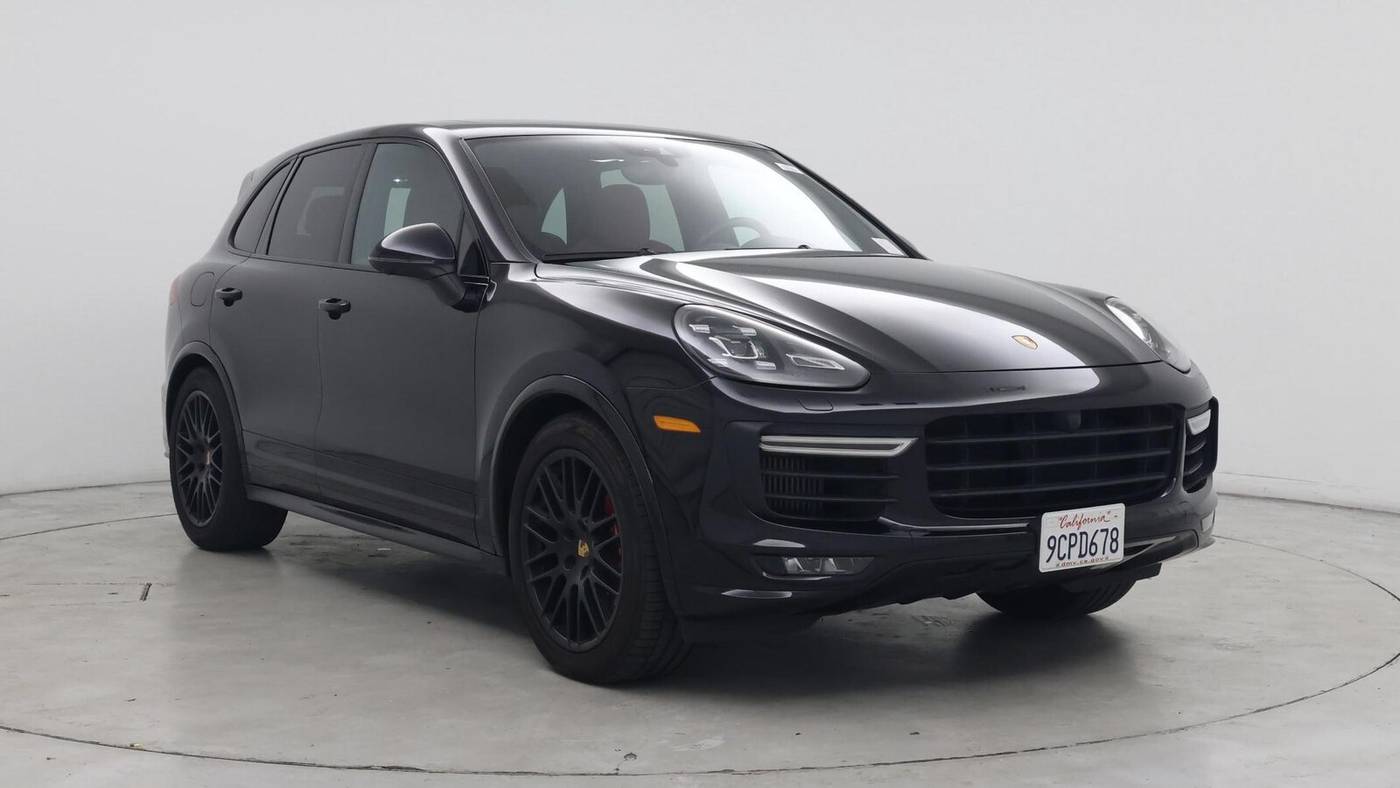 2017 Porsche Cayenne GTS