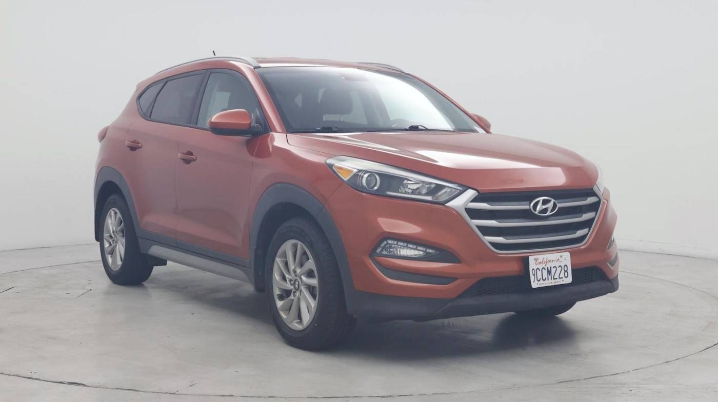 2017 Hyundai Tucson SE — SUV — 48,740 mi — Irvine, CA