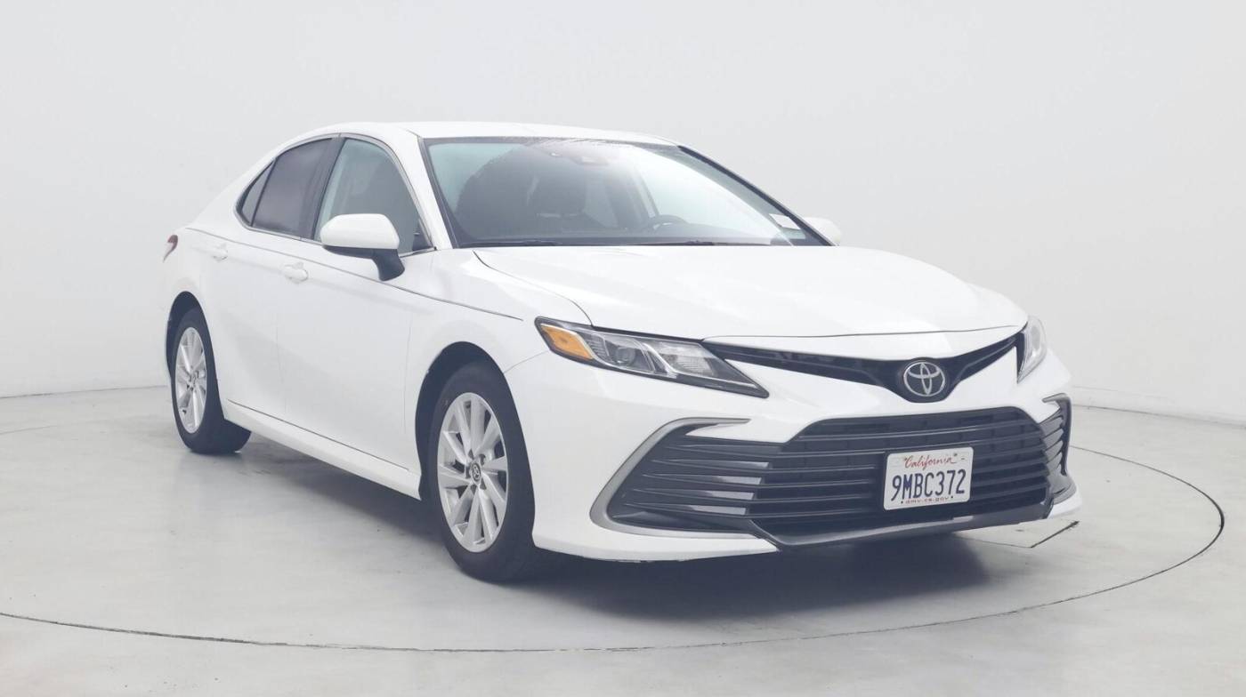 2023 Toyota Camry LE — Sedan — 23,430 mi — Irvine, CA