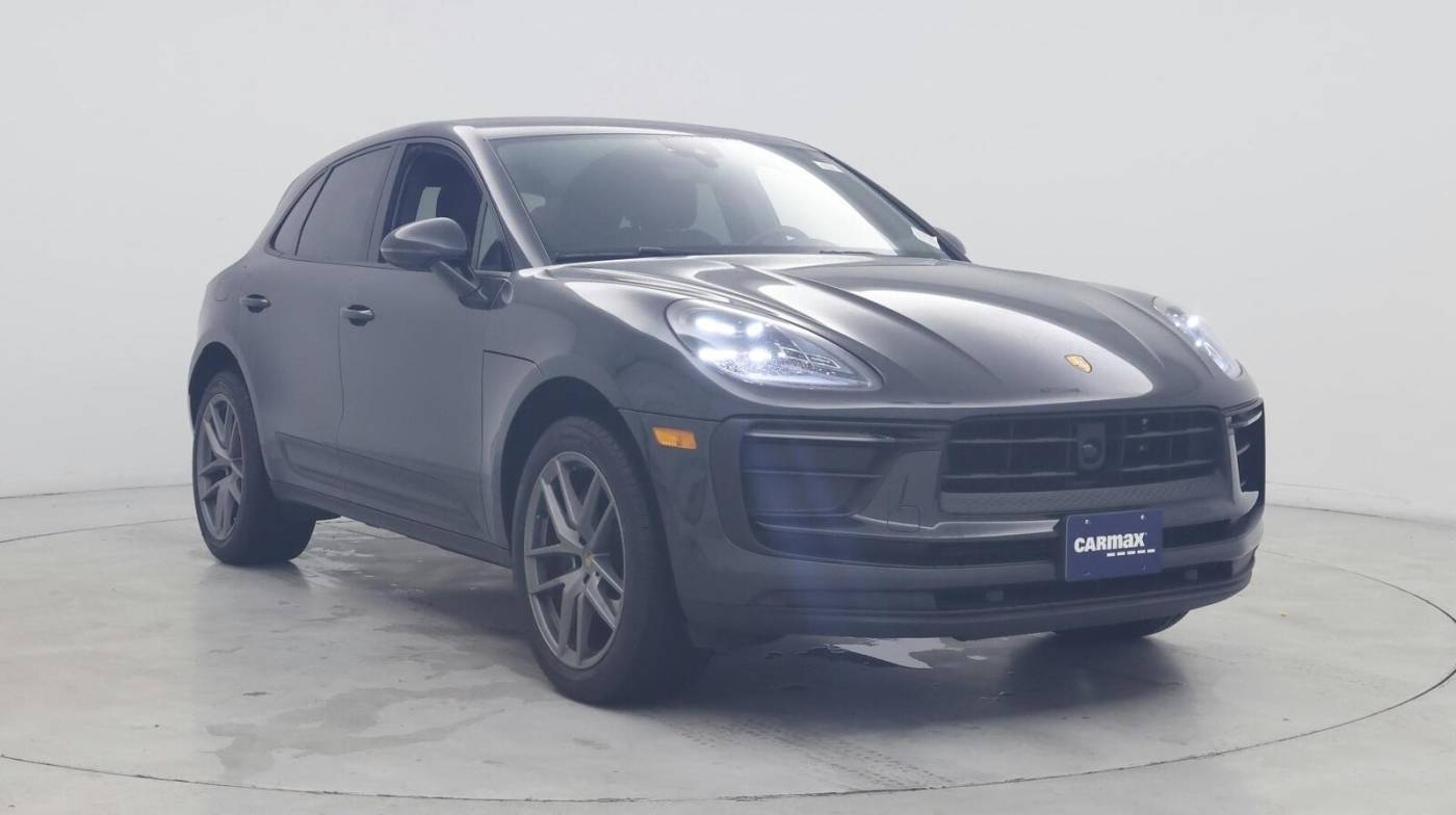 2022 Porsche Macan Standard — SUV — 27,528 mi — Irvine, CA