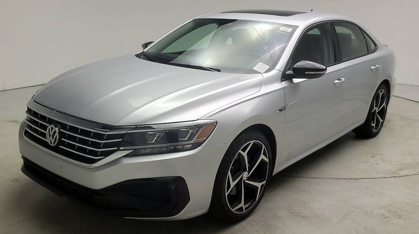 2020 Volkswagen Passat R-Line — Sedan — 101,955 mi — Irvine, CA