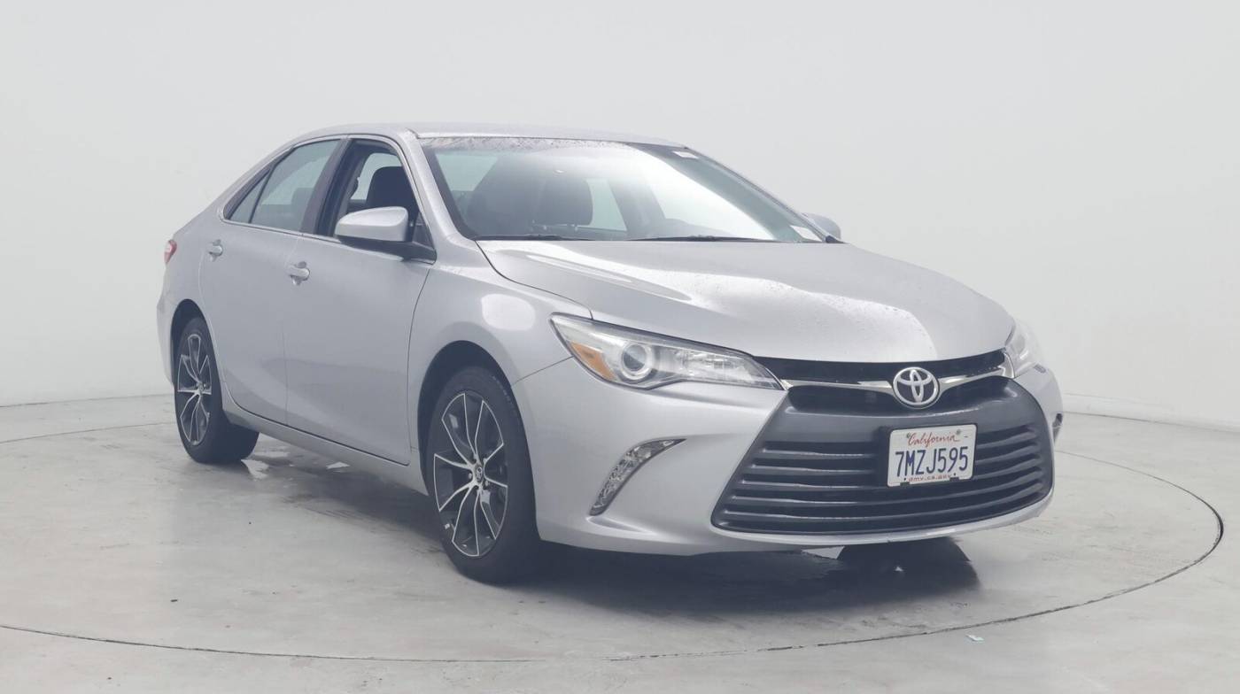 2015 Toyota Camry XSE — Sedan — 32,514 mi — Irvine, CA