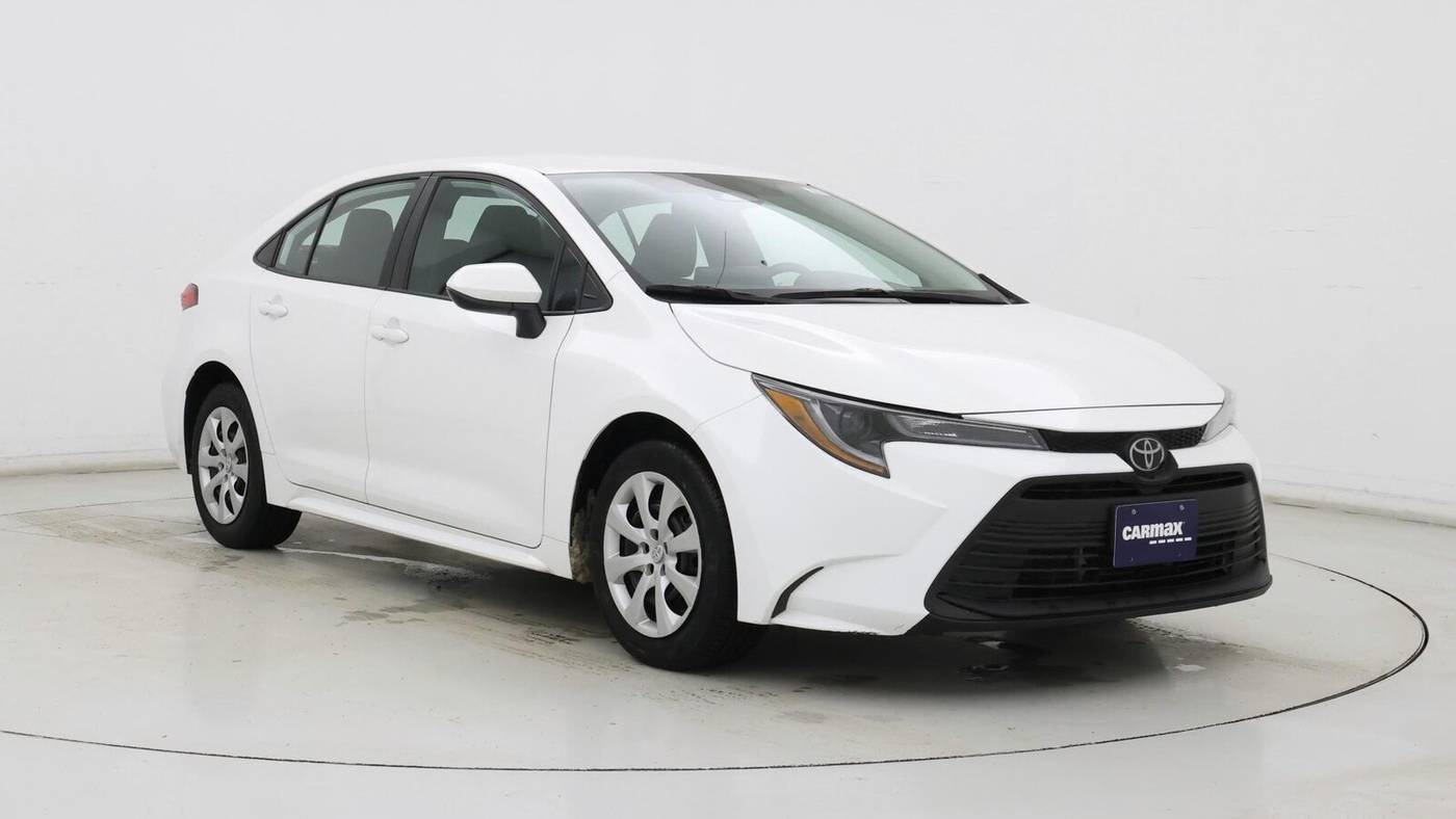 2024 Toyota Corolla LE — Sedan — 23,203 mi — Brooklyn Park, MN