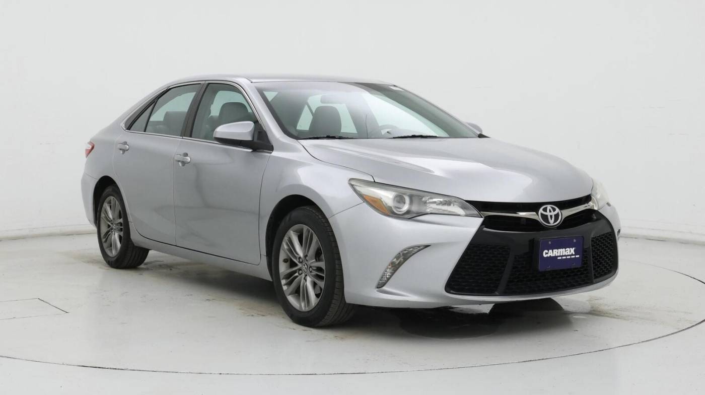 2015 Toyota Camry SE — Sedan — 96,911 mi — Brooklyn Park, MN