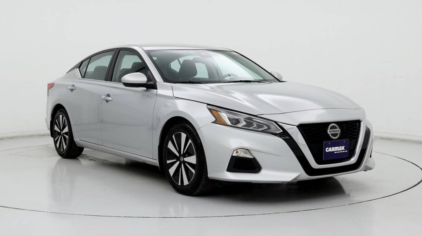 2022 Nissan Altima SV — Sedan — 59,585 mi — Brooklyn Park, MN