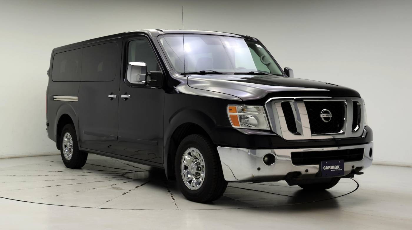 2017 Nissan NV Passenger SL — Passenger Van — 120,498 mi — Brooklyn Park, MN