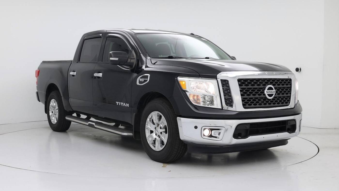 2017 Nissan Titan