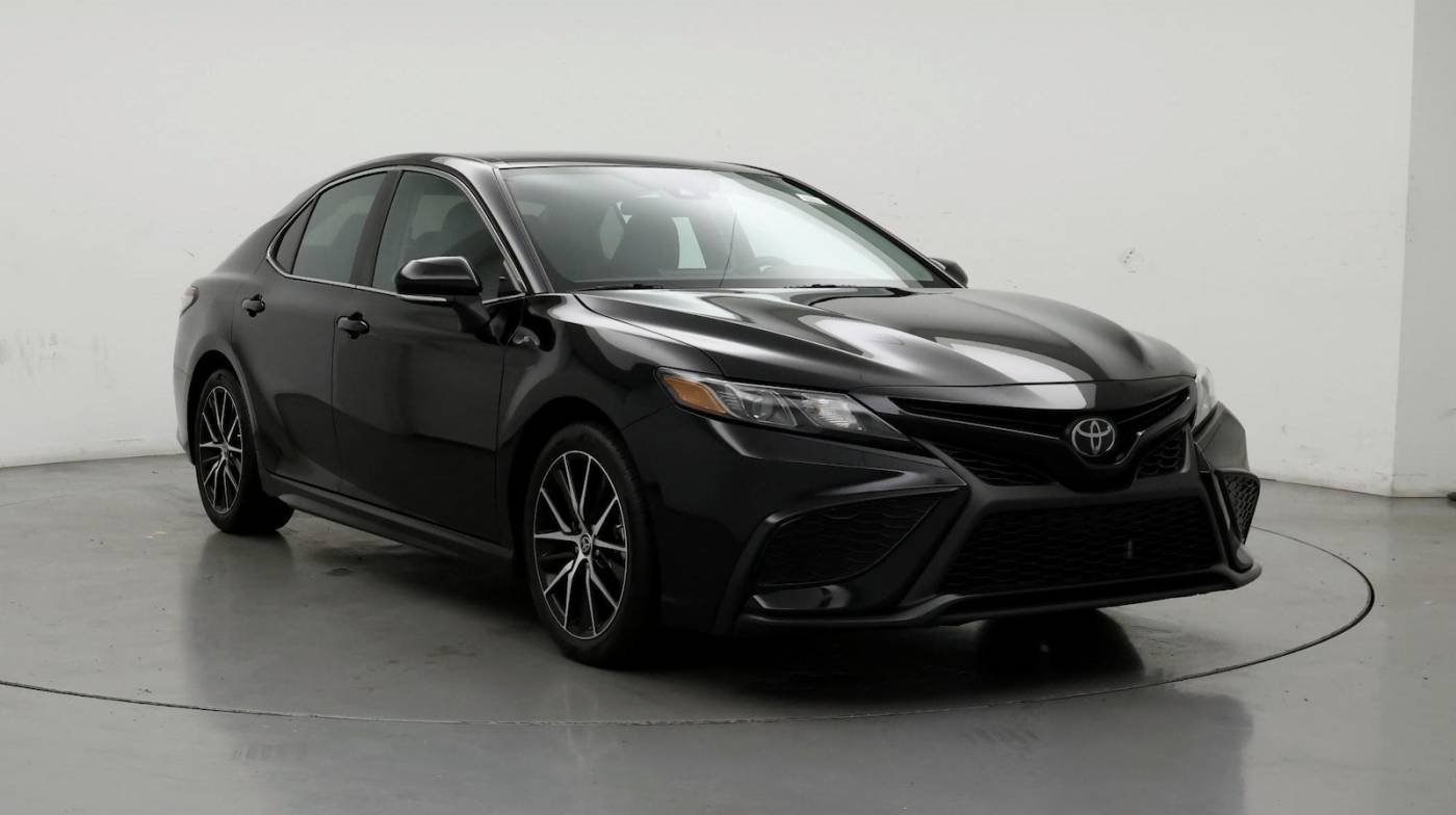2023 Toyota Camry SE — Sedan — 12,119 mi — Jackson, MS