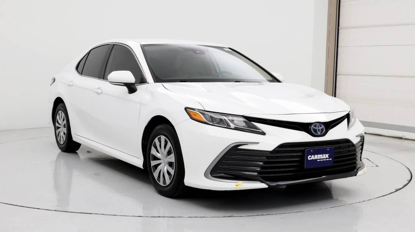 2022 Toyota Camry Hybrid LE — Sedan — 45,292 mi — Jackson, MS