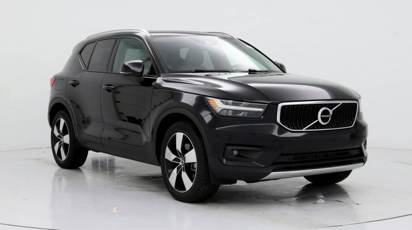 2021 Volvo XC40 Momentum — SUV — 21,850 mi — Jackson, MS