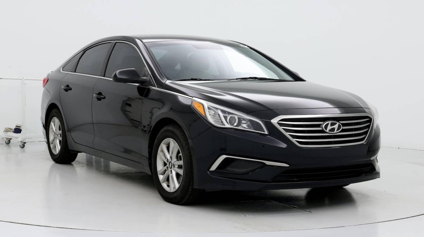 2017 Hyundai Sonata SE — Sedan — 108,099 mi — Jackson, MS