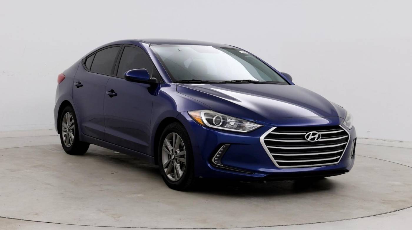 2017 Hyundai Elantra SE — Sedan — 106,361 mi — Jacksonville, FL