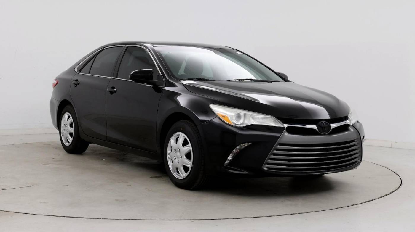 2017 Toyota Camry LE — Sedan — 83,946 mi — Jacksonville, FL