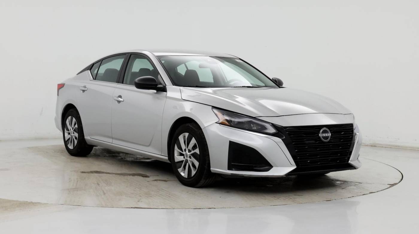 2024 Nissan Altima S — Sedan — 30,172 mi — Merriam, KS