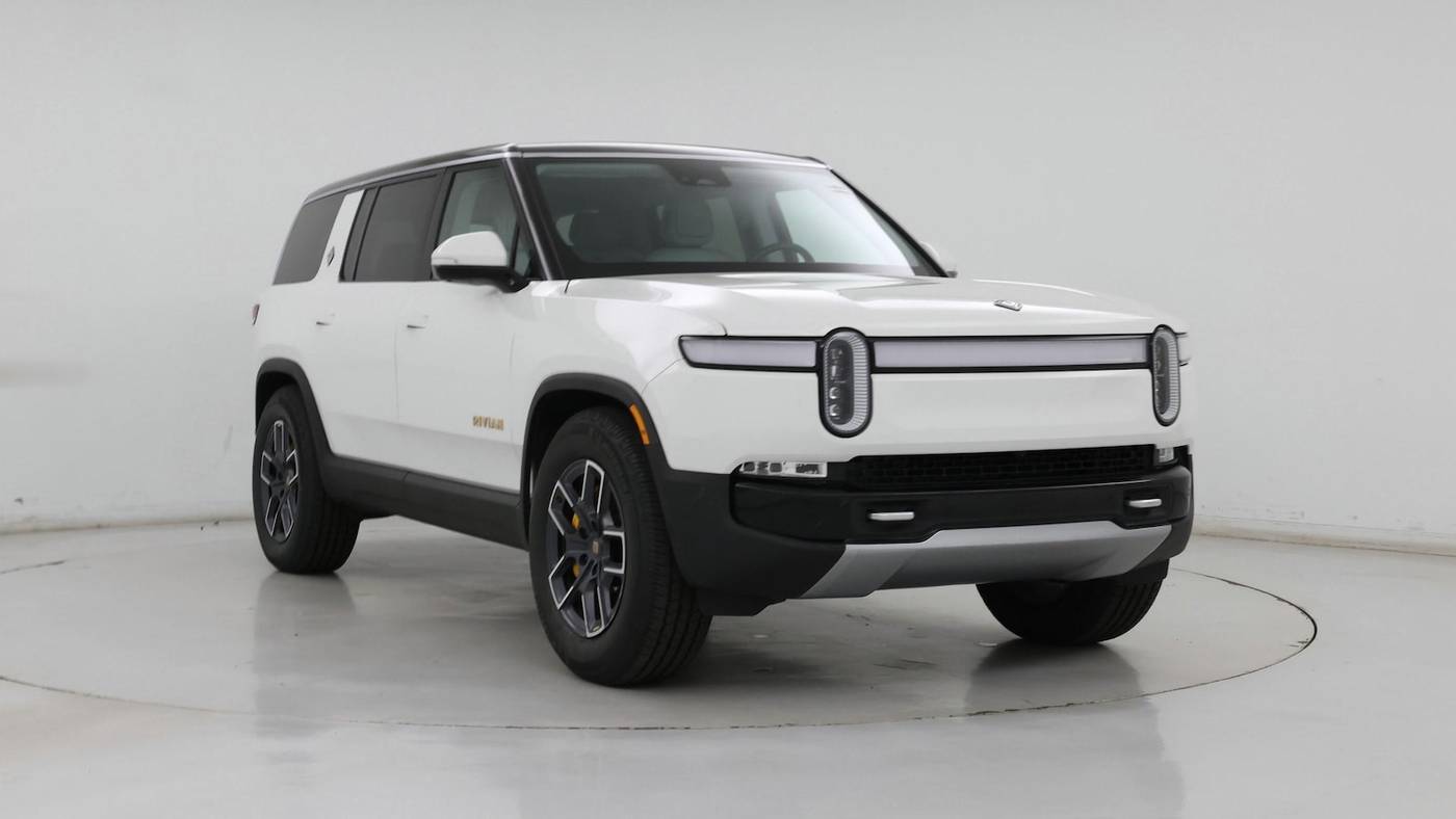 2023 Rivian R1S