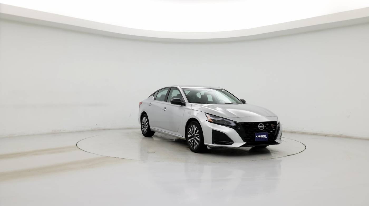 2024 Nissan Altima SV — Sedan — 31,287 mi — Merriam, KS