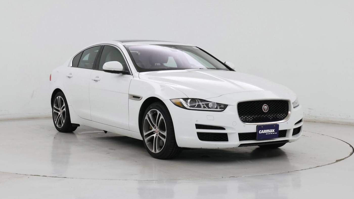 2018 Jaguar XE