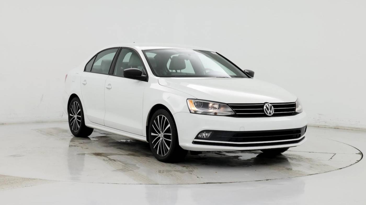 2016 Volkswagen Jetta 1.8T Sport — Sedan — 74,241 mi — Merriam, KS