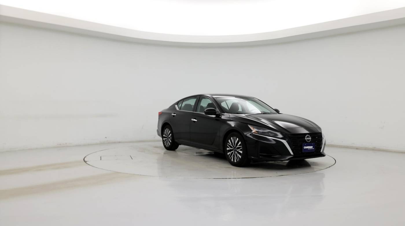 2023 Nissan Altima SV — Sedan — 56,003 mi — Merriam, KS