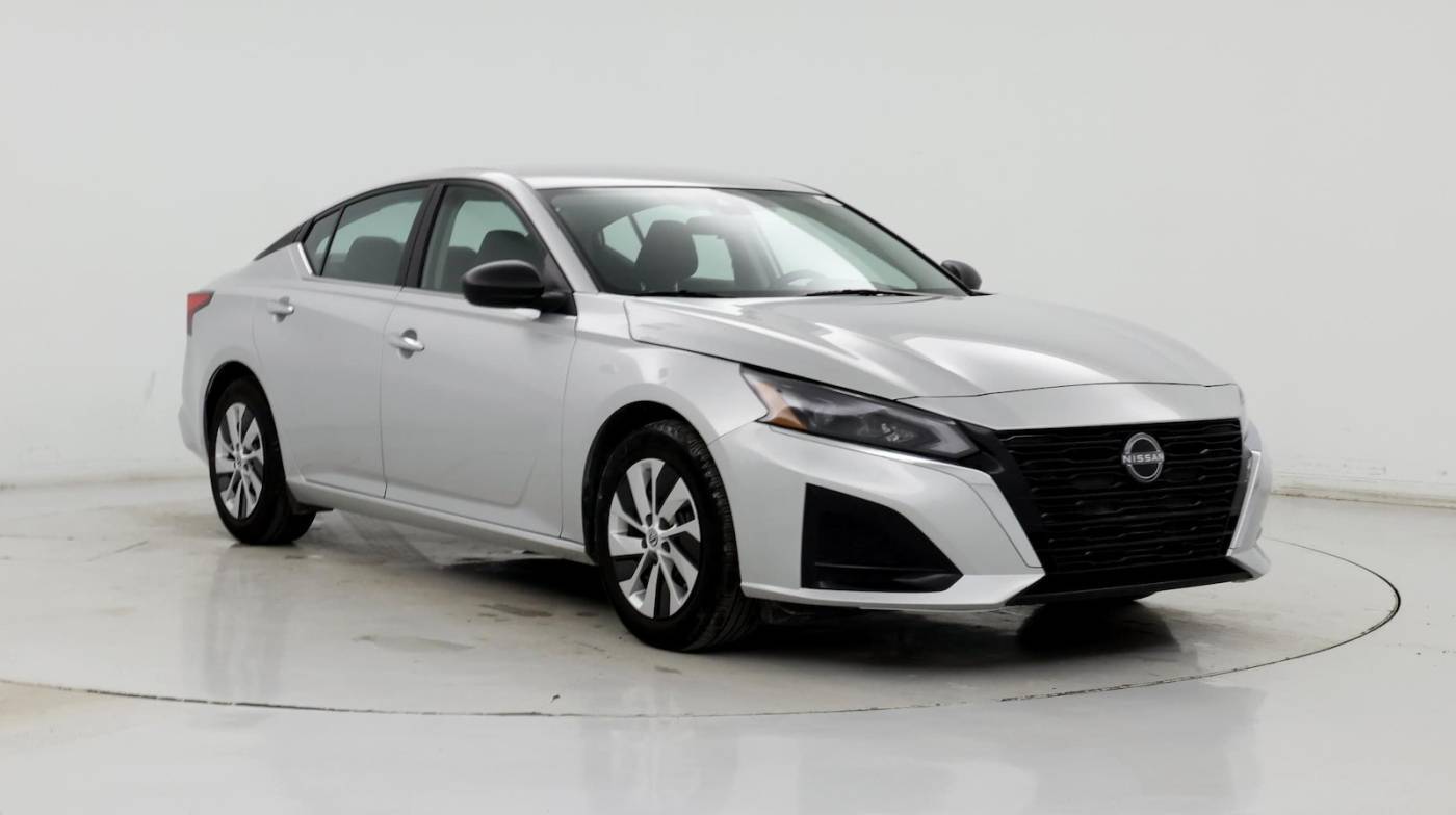 2024 Nissan Altima S — Sedan — 26,700 mi — Merriam, KS