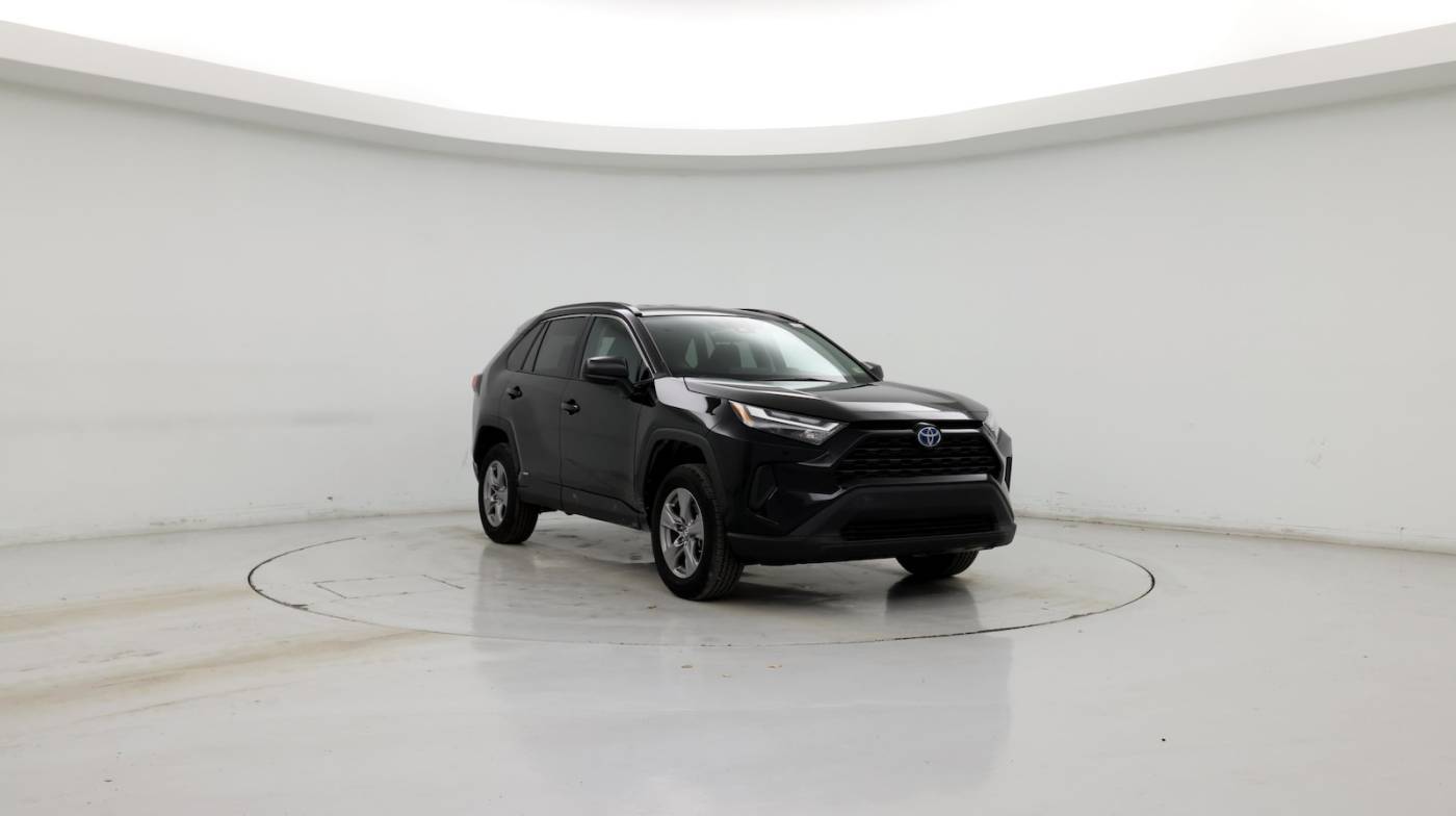 2024 Toyota RAV4 Hybrid LE — SUV — 11,989 mi — Merriam, KS
