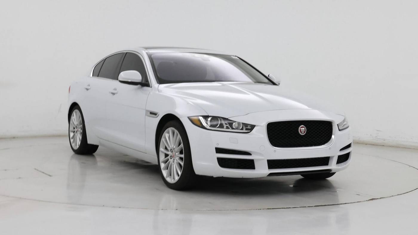 2017 Jaguar XE