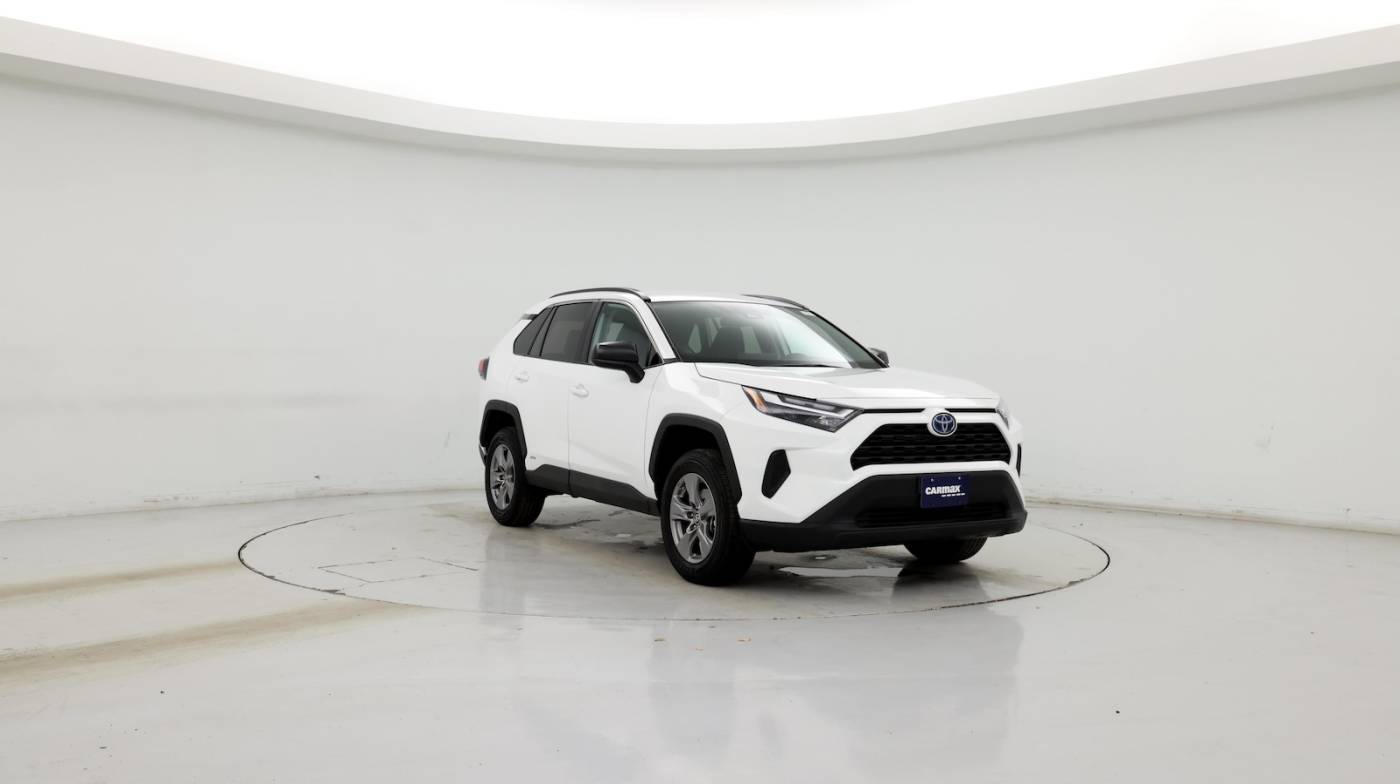 2024 Toyota RAV4 Hybrid LE — SUV — 13,001 mi — Merriam, KS