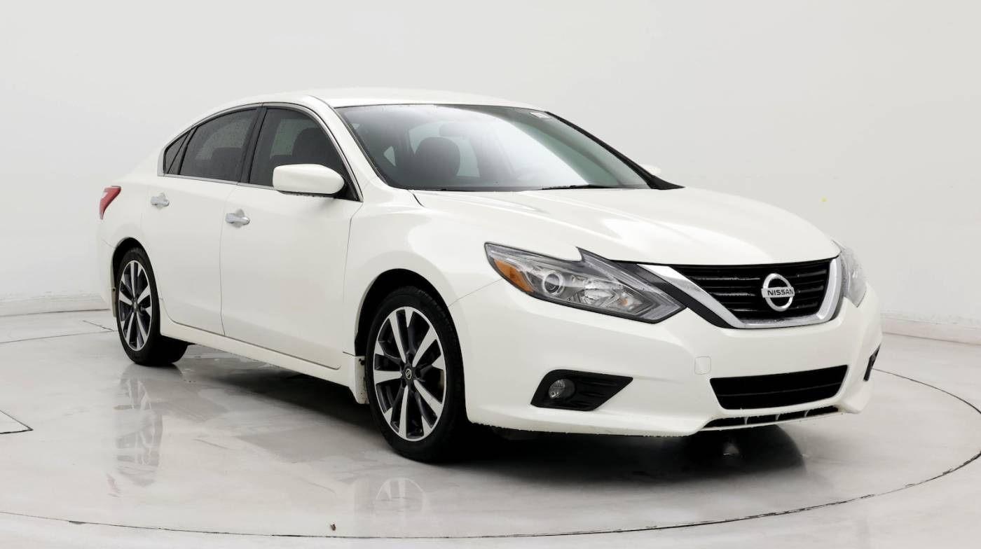 2016 Nissan Altima 2.5 SR — Sedan — 123,274 mi — Merriam, KS