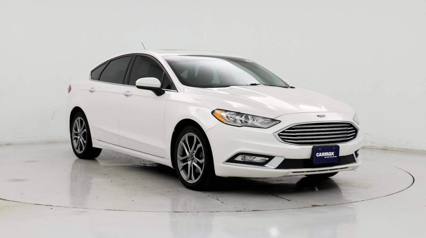 2017 Ford Fusion SE — Sedan — 126,682 mi — Merriam, KS