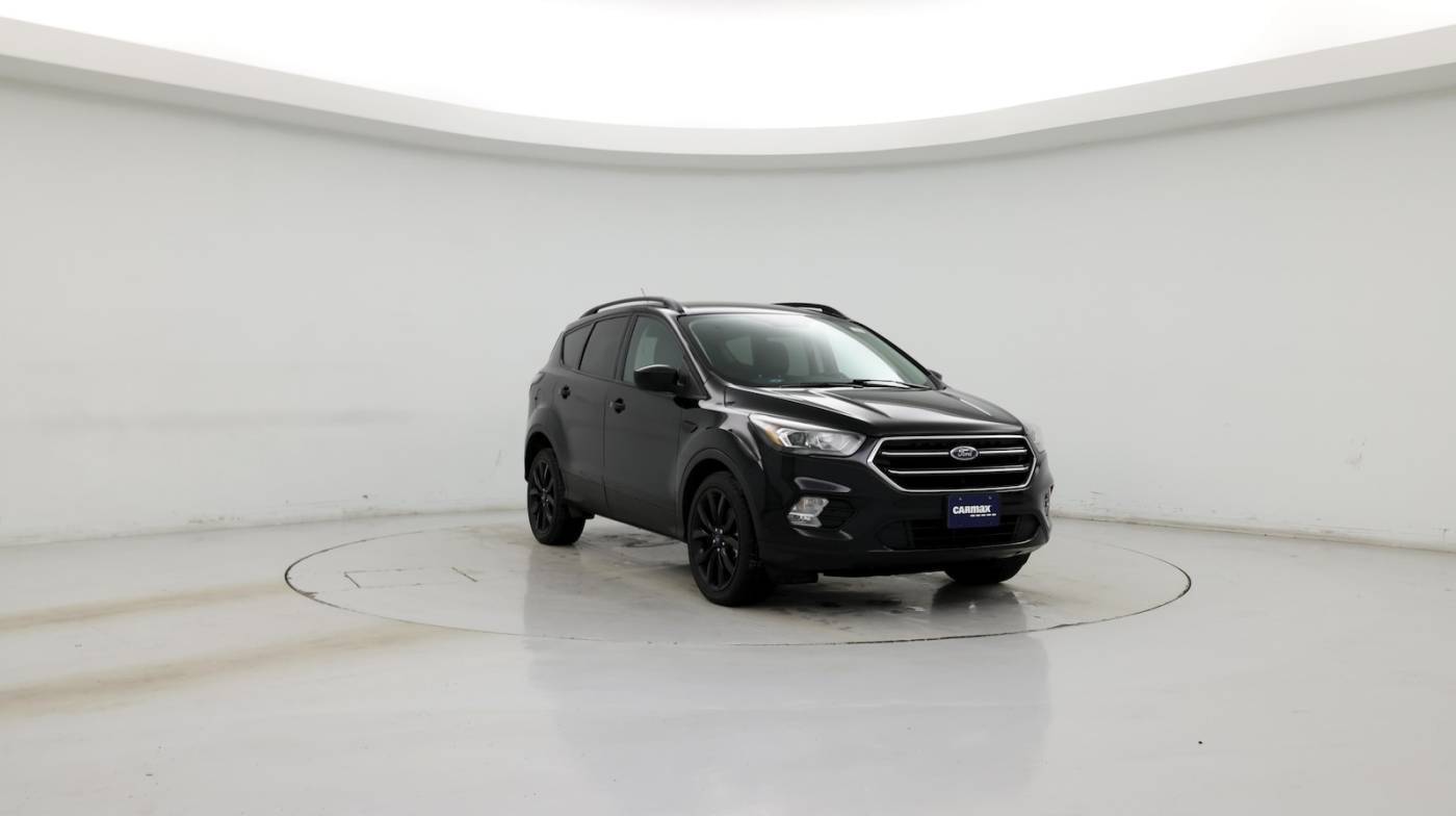 2017 Ford Escape SE — SUV — 64,600 mi — Merriam, KS