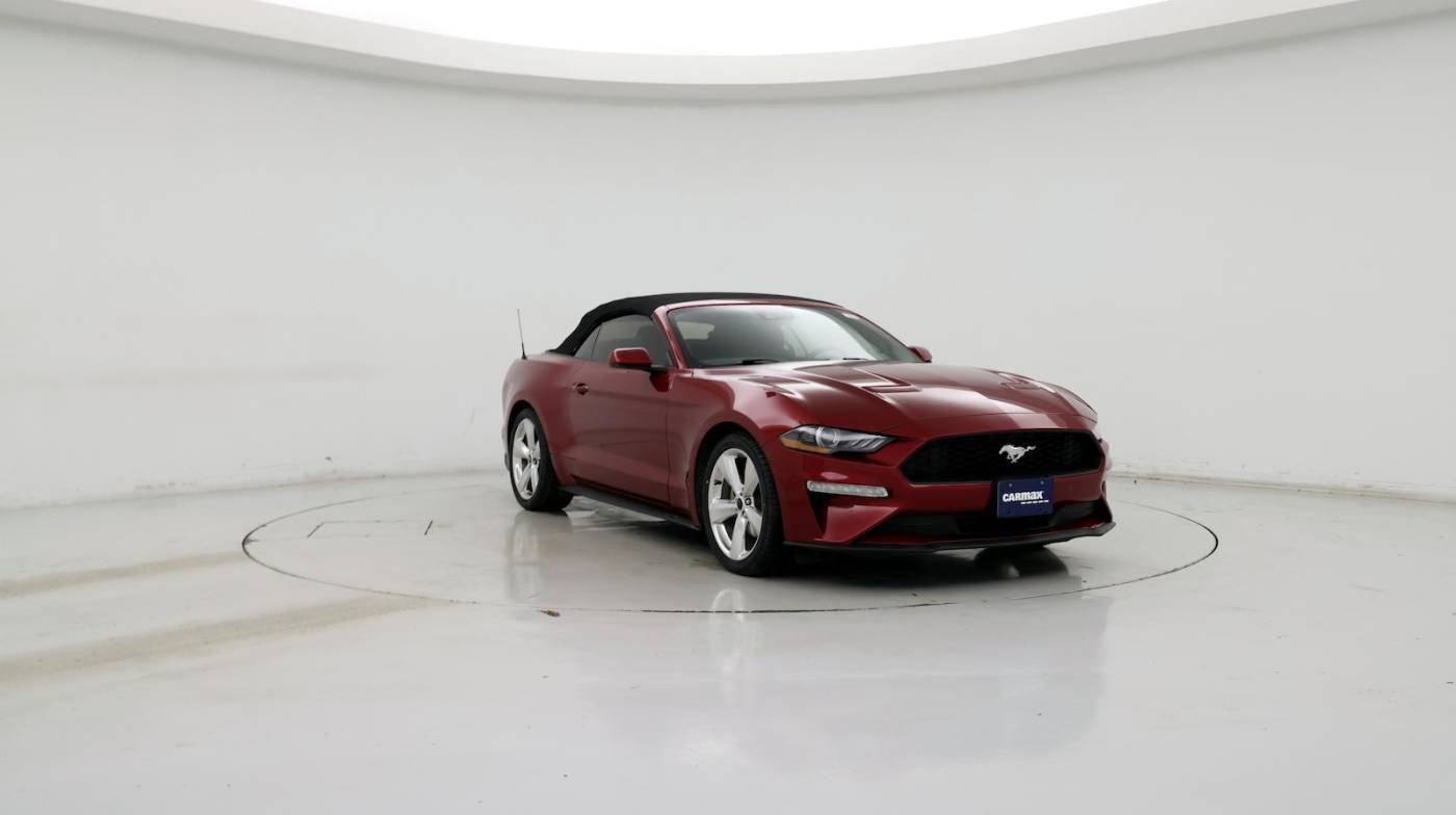 2019 Ford Mustang EcoBoost — Convertible — 31,500 mi — Merriam, KS