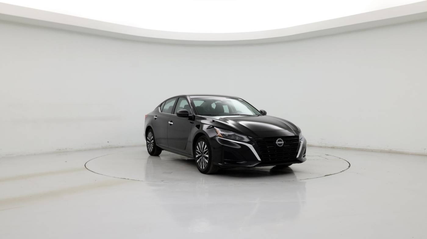 2024 Nissan Altima SV — Sedan — 13,974 mi — Merriam, KS