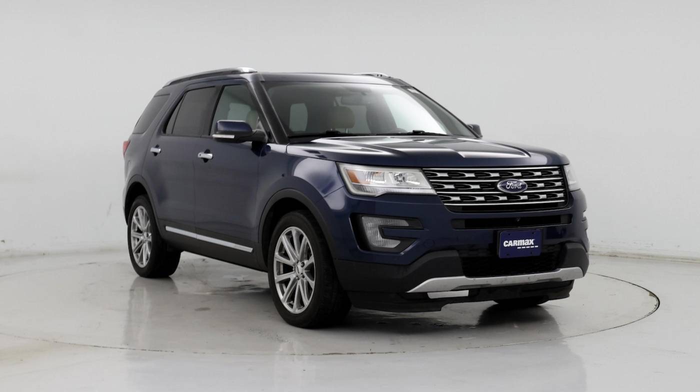 2017 Ford Explorer Limited — SUV — 104,135 mi — Merriam, KS