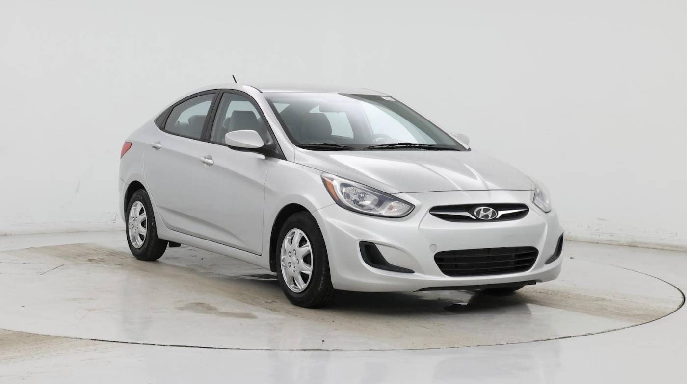2013 Hyundai Accent GLS — Sedan — 36,151 mi — Merriam, KS
