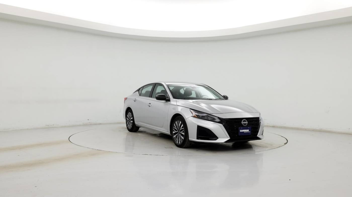 2024 Nissan Altima SV — Sedan — 18,295 mi — Merriam, KS