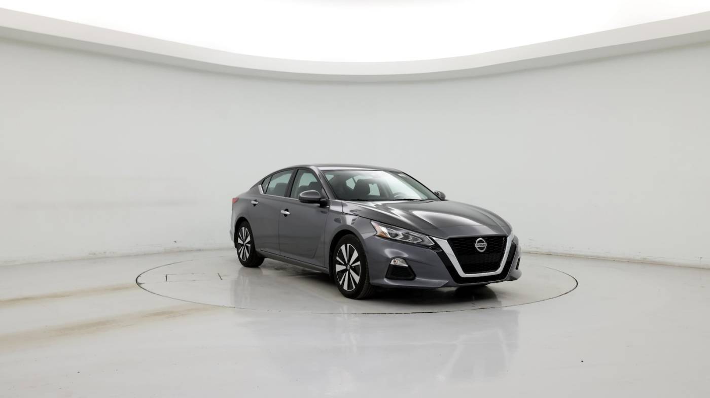 2022 Nissan Altima SV — Sedan — 62,253 mi — Merriam, KS