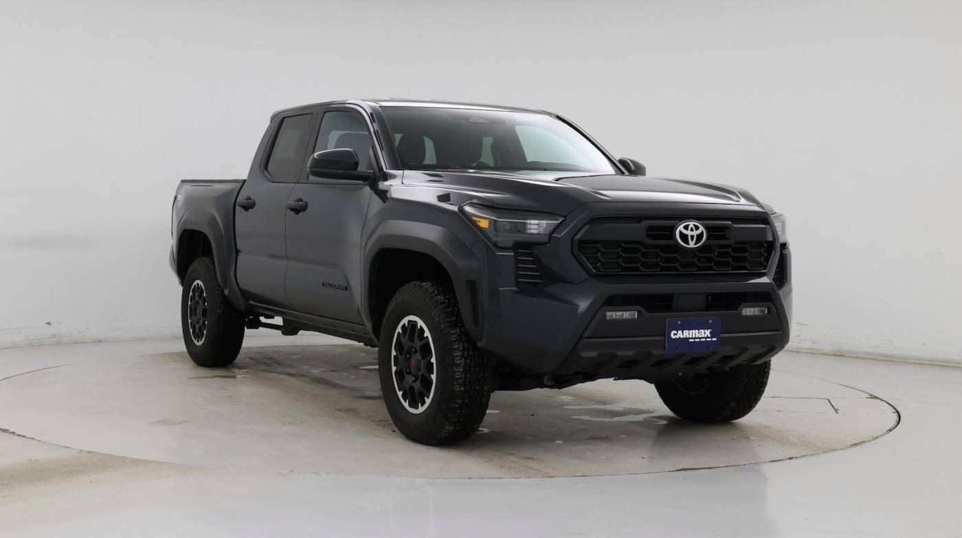 2024 Toyota Tacoma Limited — Pickup Truck — 13,715 mi — Merriam, KS