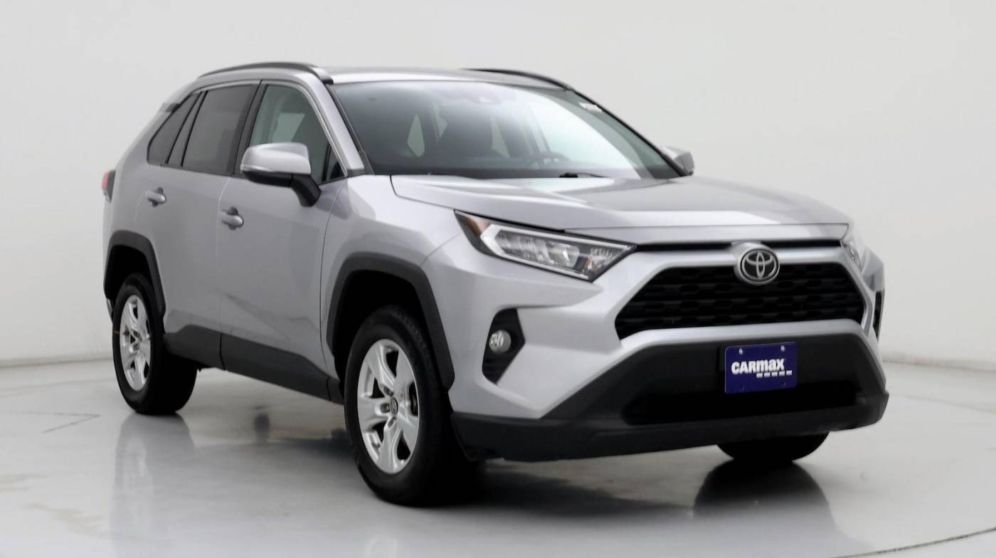 2019 Toyota RAV4 XLE — SUV — 53,095 mi — Merriam, KS