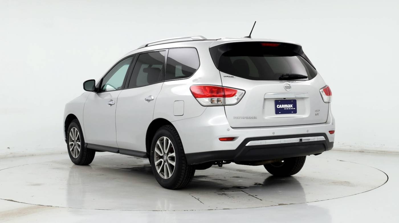 2015 Nissan Pathfinder SV — SUV — 53,069 mi — Merriam, KS