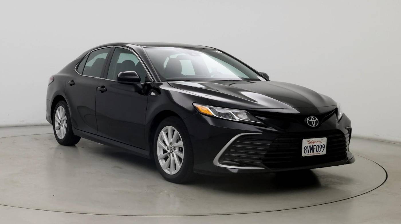 2021 Toyota Camry LE — Sedan — 31,065 mi — San Diego, CA