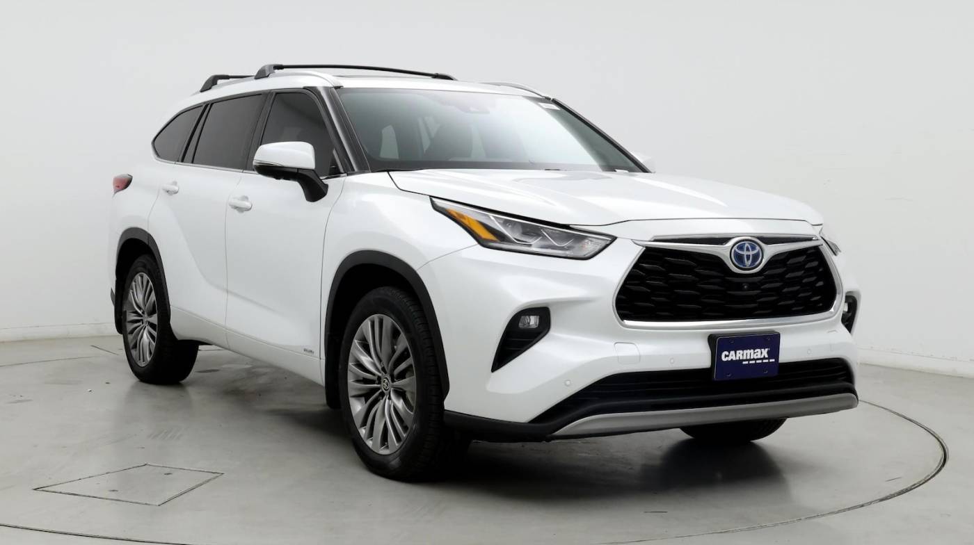 2023 Toyota Highlander Hybrid Platinum — SUV — 27,678 mi — San Diego, CA
