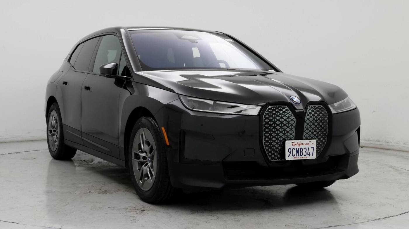 2022 BMW iX xDrive50 — SUV — 17,089 mi — San Diego, CA